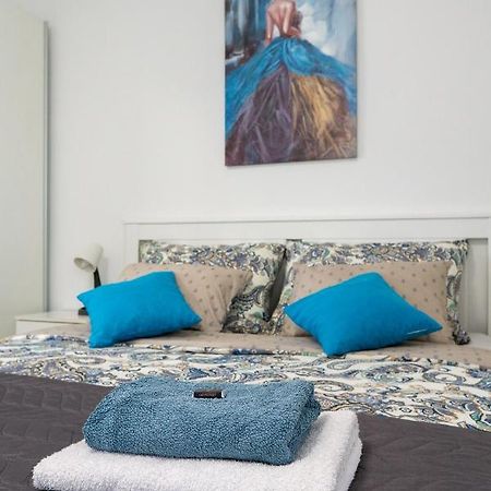 Apartment Pemper - Self Check In And Check Out Otočac Εξωτερικό φωτογραφία