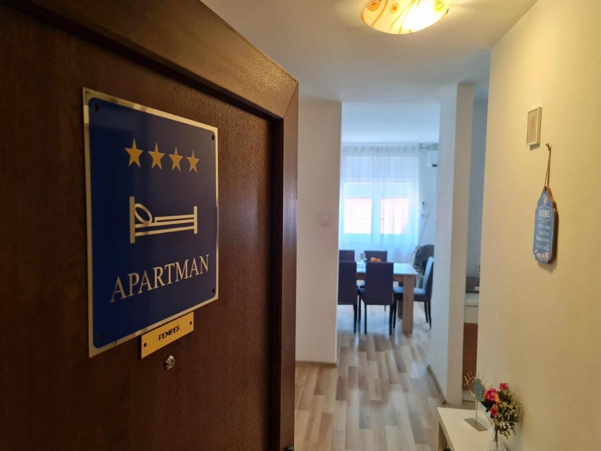 Apartment Pemper - Self Check In And Check Out Otočac Εξωτερικό φωτογραφία
