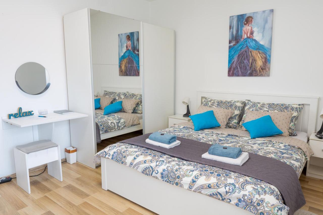Apartment Pemper - Self Check In And Check Out Otočac Εξωτερικό φωτογραφία