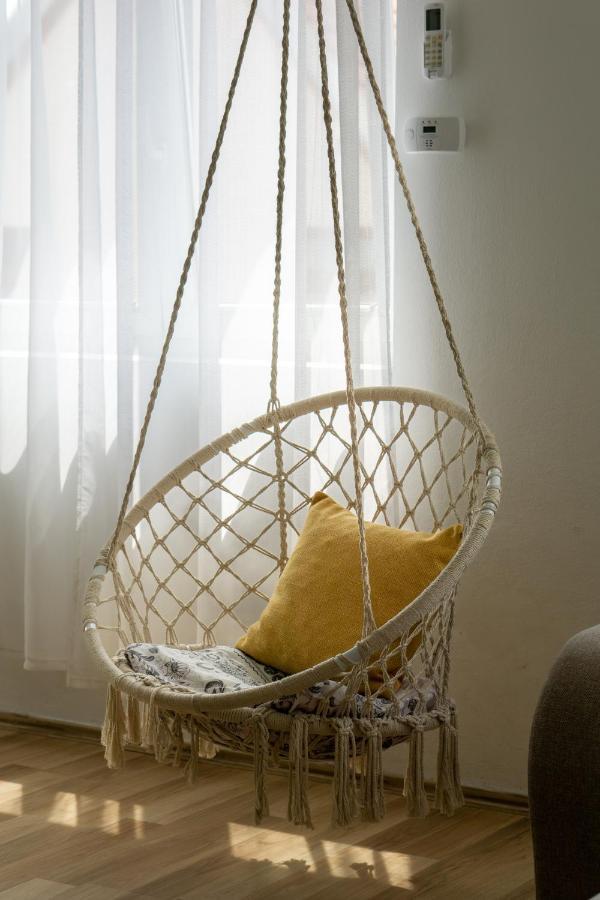 Apartment Pemper - Self Check In And Check Out Otočac Εξωτερικό φωτογραφία