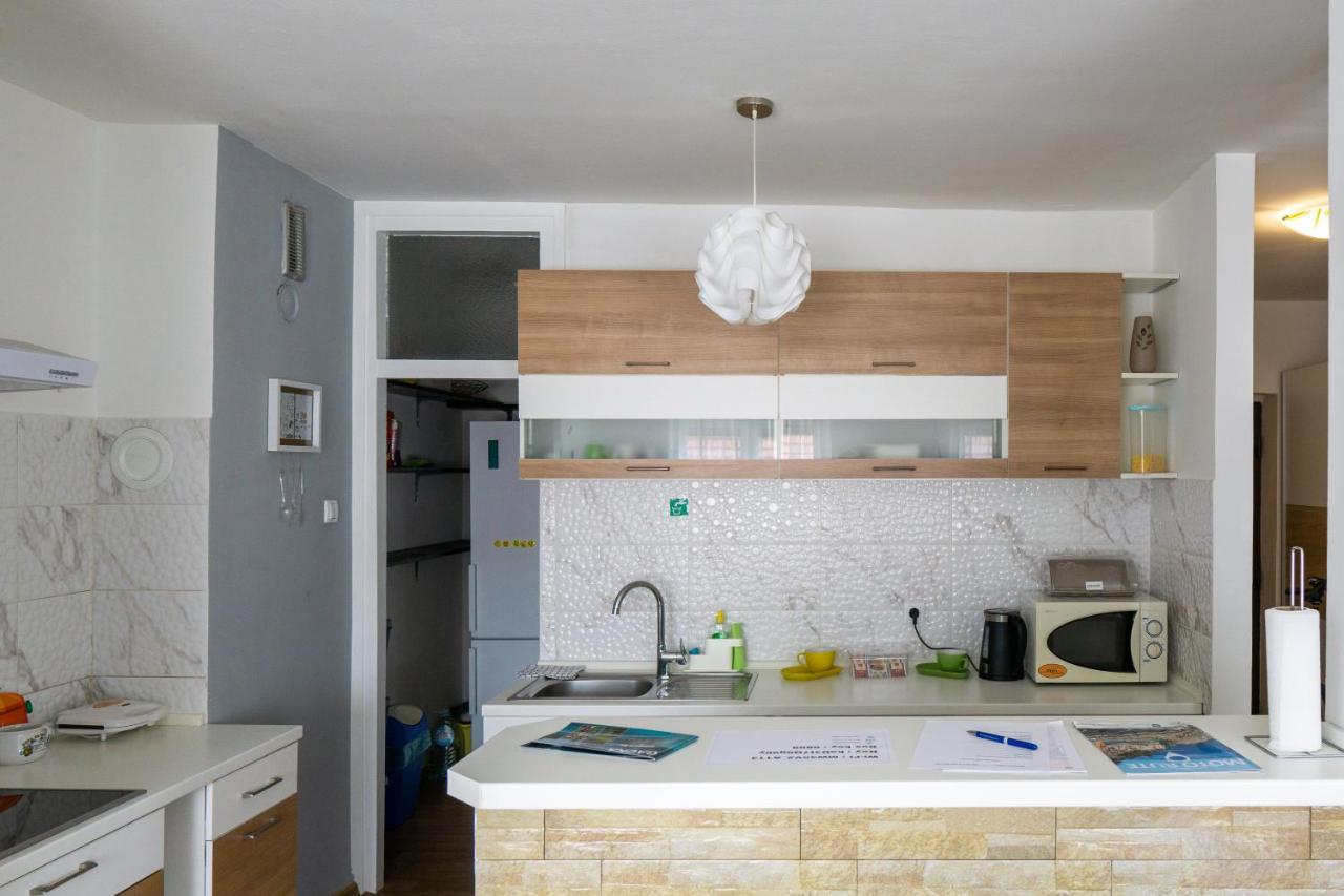 Apartment Pemper - Self Check In And Check Out Otočac Εξωτερικό φωτογραφία